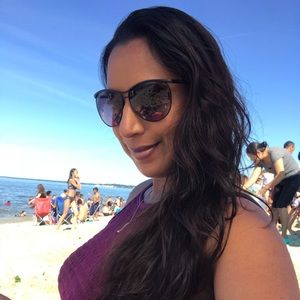 Meet your Posher, Nalini